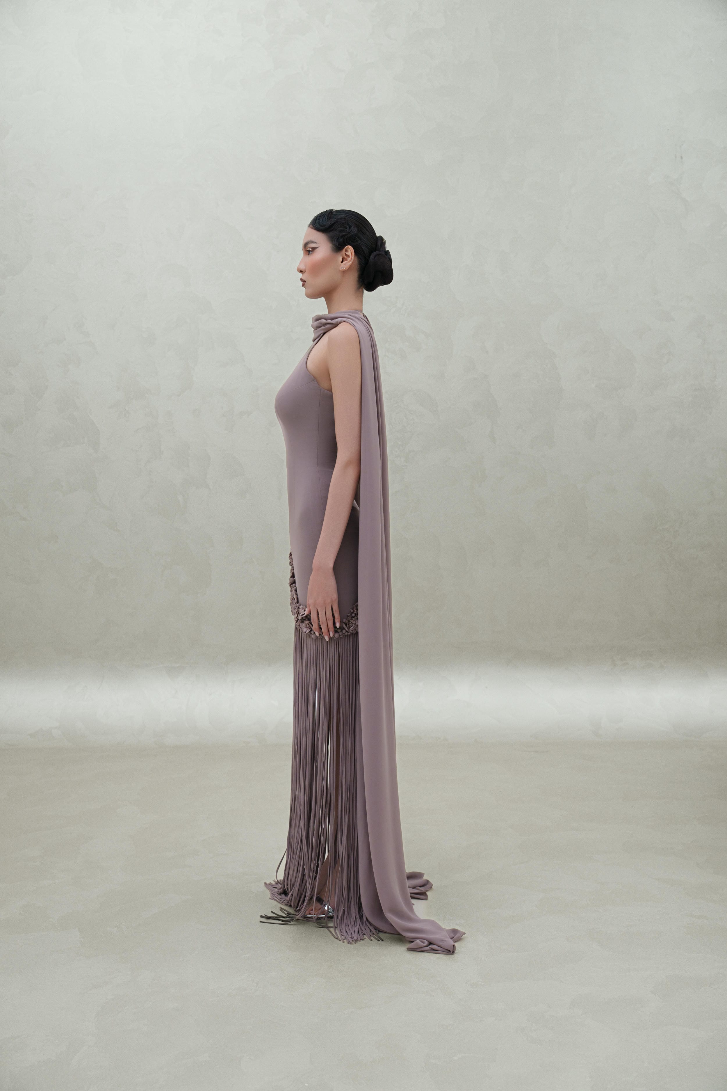 dress with bottom hem and shawl